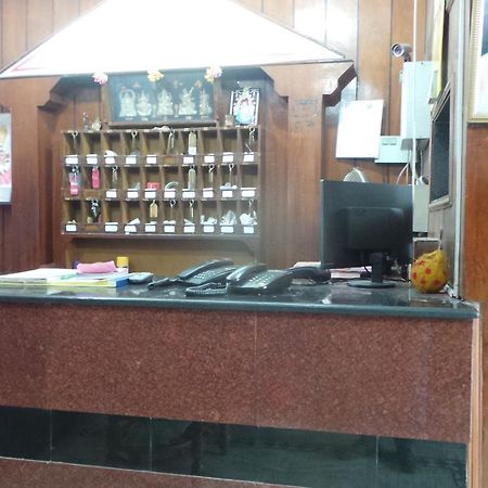 M.P.M. Guest House 퐁디셰리 외부 사진