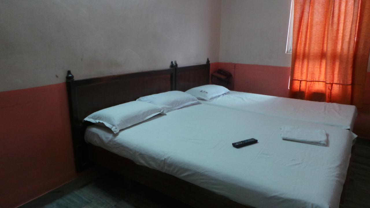 M.P.M. Guest House 퐁디셰리 외부 사진