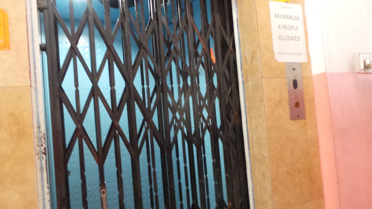 M.P.M. Guest House 퐁디셰리 외부 사진