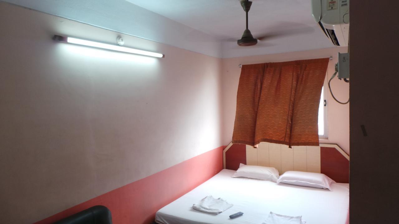 M.P.M. Guest House 퐁디셰리 외부 사진