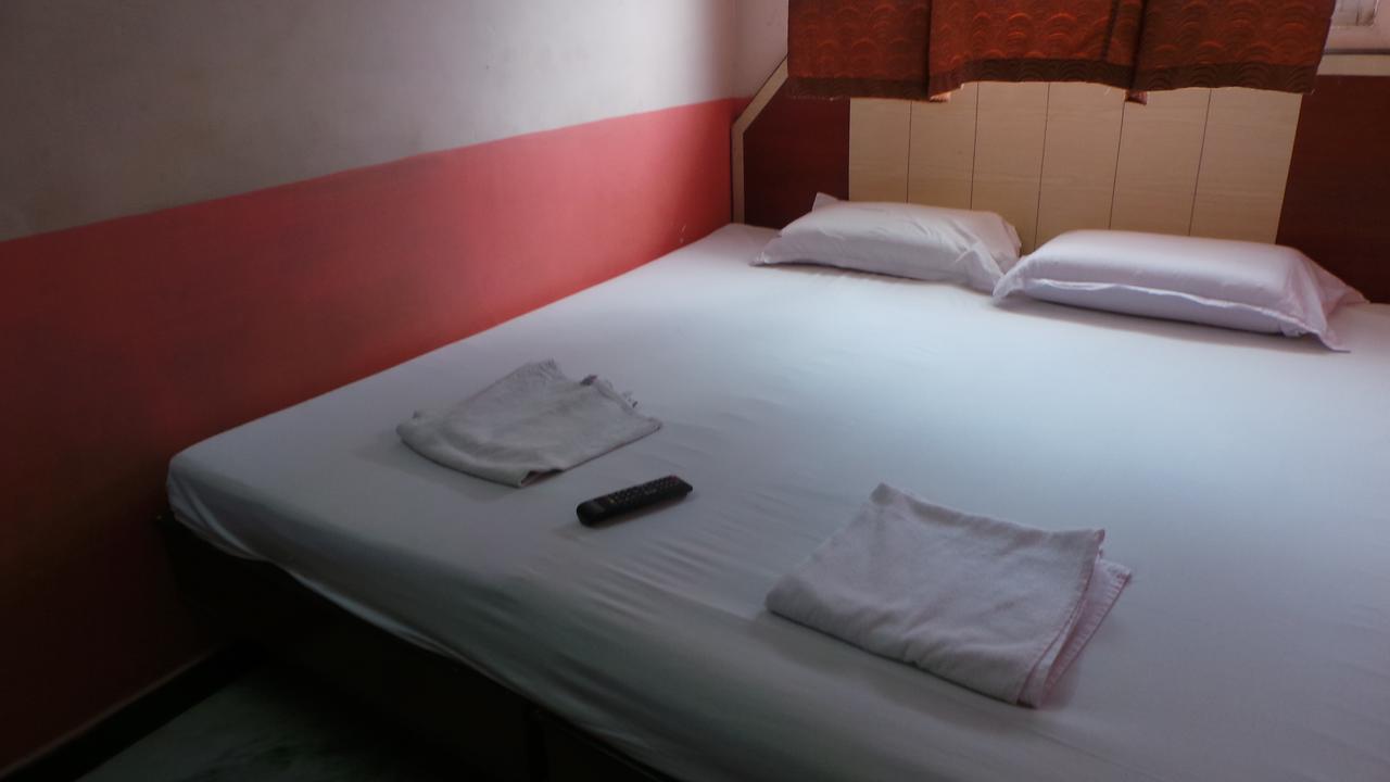 M.P.M. Guest House 퐁디셰리 외부 사진
